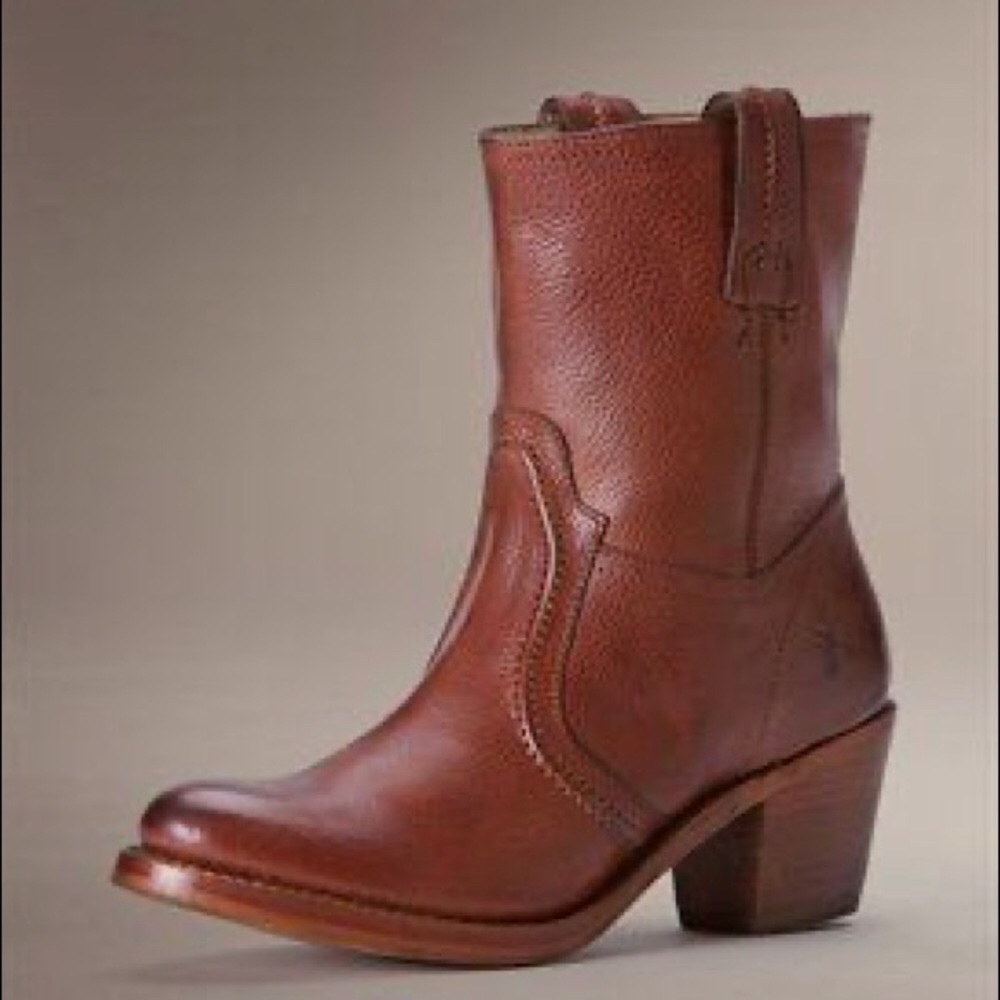 RARE Jane Trapunto Leather Short Cowboy Heel Boots - Picture 5 of 16